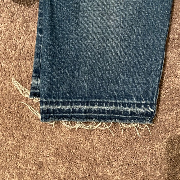 Levi Distressed Jeans - Picture 3 of 5